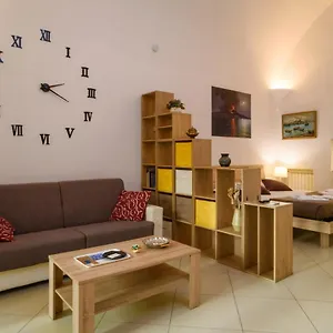 Couette-café Sarracino Relais